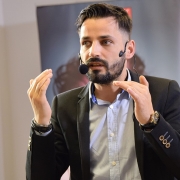 Adrian Niculescu, antreprenorul român ce schimbă mentalități