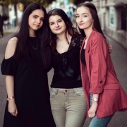 Daria, Monica și Rania