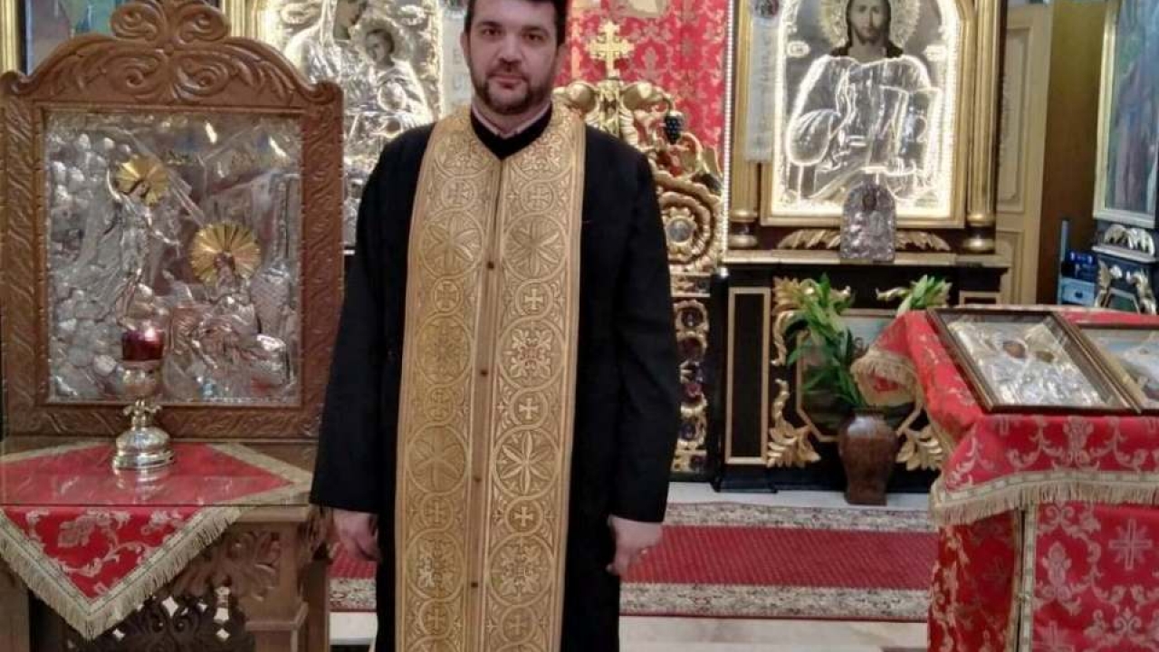 Registration bribe Premise Preotul Dr. Bogdan Grigorescu vindecă suflete şi împarte, în acelaşi timp,  mâncare săracilor - Elita Romaniei